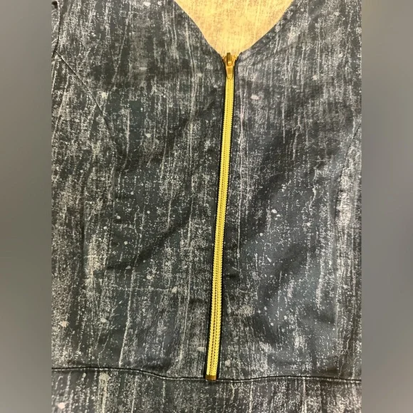 Jaanuu Scrub Set Denim Print Peplum Top Zippers Gold Details XS - Picture 9 of 16